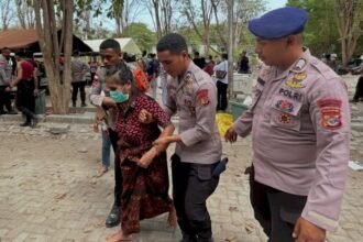 Hadapi Gempa Flores, Polda NTT dan Polres Jajaran Kerahkan 845 Personel ke Wilayah Terdampak