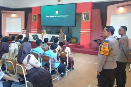 Polresta Malang Kota Edukasi Paham AI di SMAN 1 dan SMKN 8 Malang, Dorong Siswa Bijak Memanfaatkan Teknologi