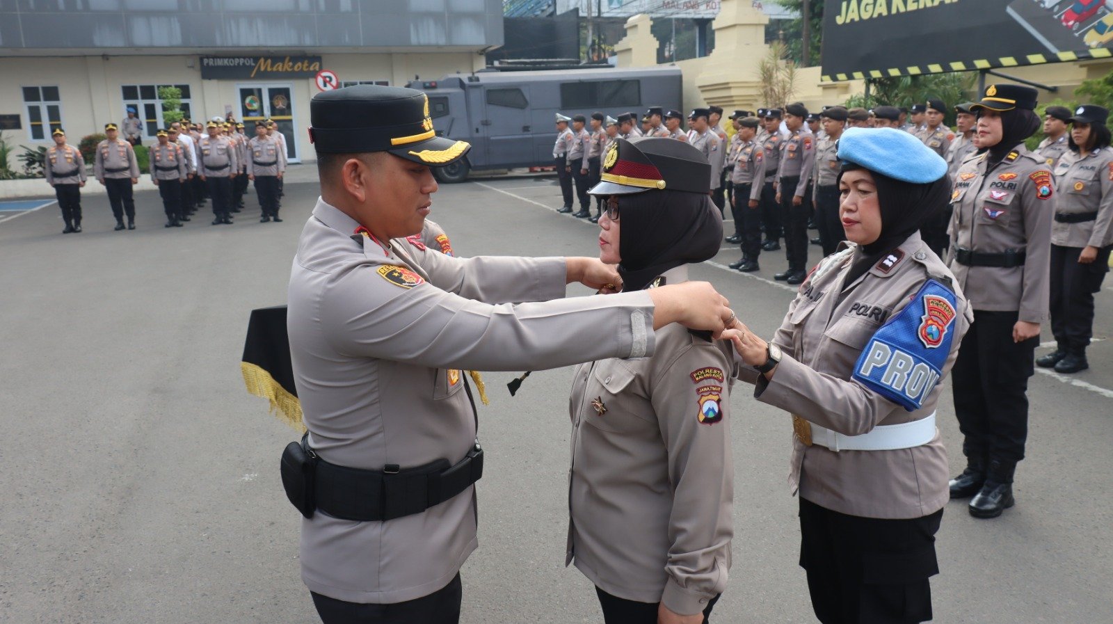 33 Tahun Mengabdi, Polwan Polresta Malang Kota Naik Pangkat di HUT ke-78 Polwan RI
